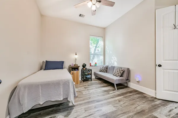 $449,900 | 925 Luella Avenue, Deer Park, TX 77536