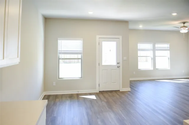 $389,000 | 156 Ayres Horn, Cedar Creek, TX 78612