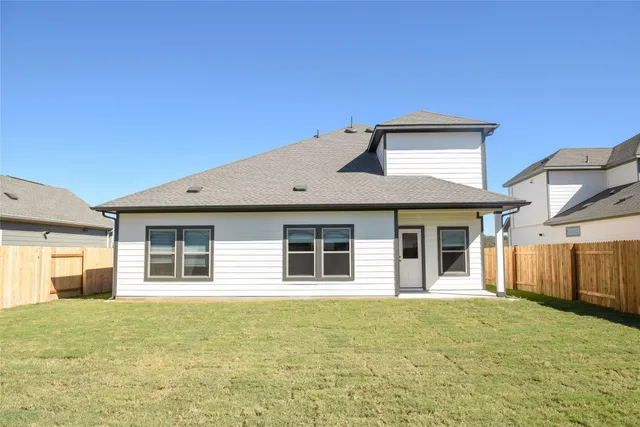 $389,000 | 156 Ayres Horn, Cedar Creek, TX 78612