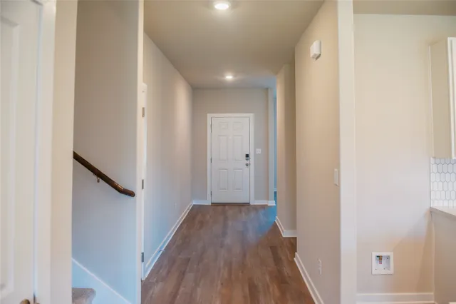 $389,000 | 156 Ayres Horn, Cedar Creek, TX 78612