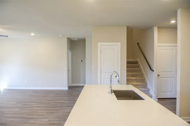 $389,000 | 156 Ayres Horn, Cedar Creek, TX 78612