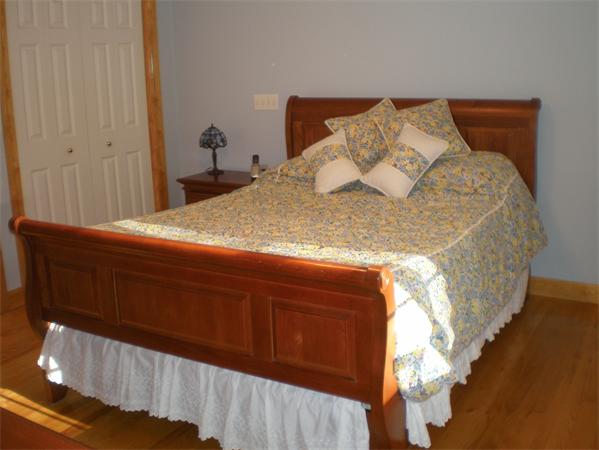 427 NW Road Westfield, MA 01085 - Photo 15 of 17 Gallery Image 15