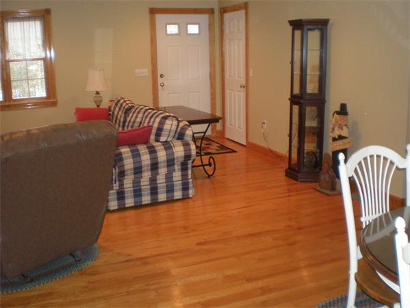 427 NW Road Westfield, MA 01085 - Photo 4 of 17 Gallery Image 4
