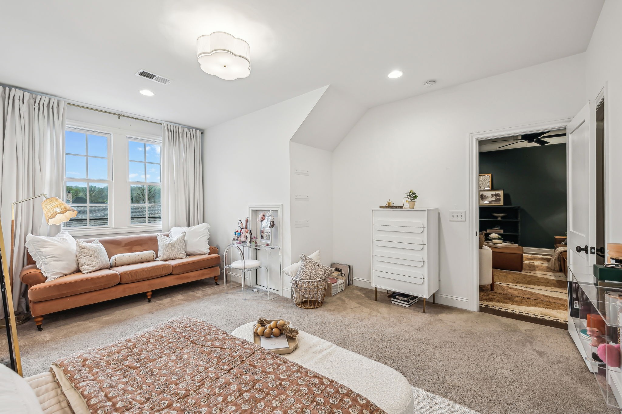 1221 Luckett Road Nashville, TN 37221 - Photo 42 of 59 a living room with furniture and a window
