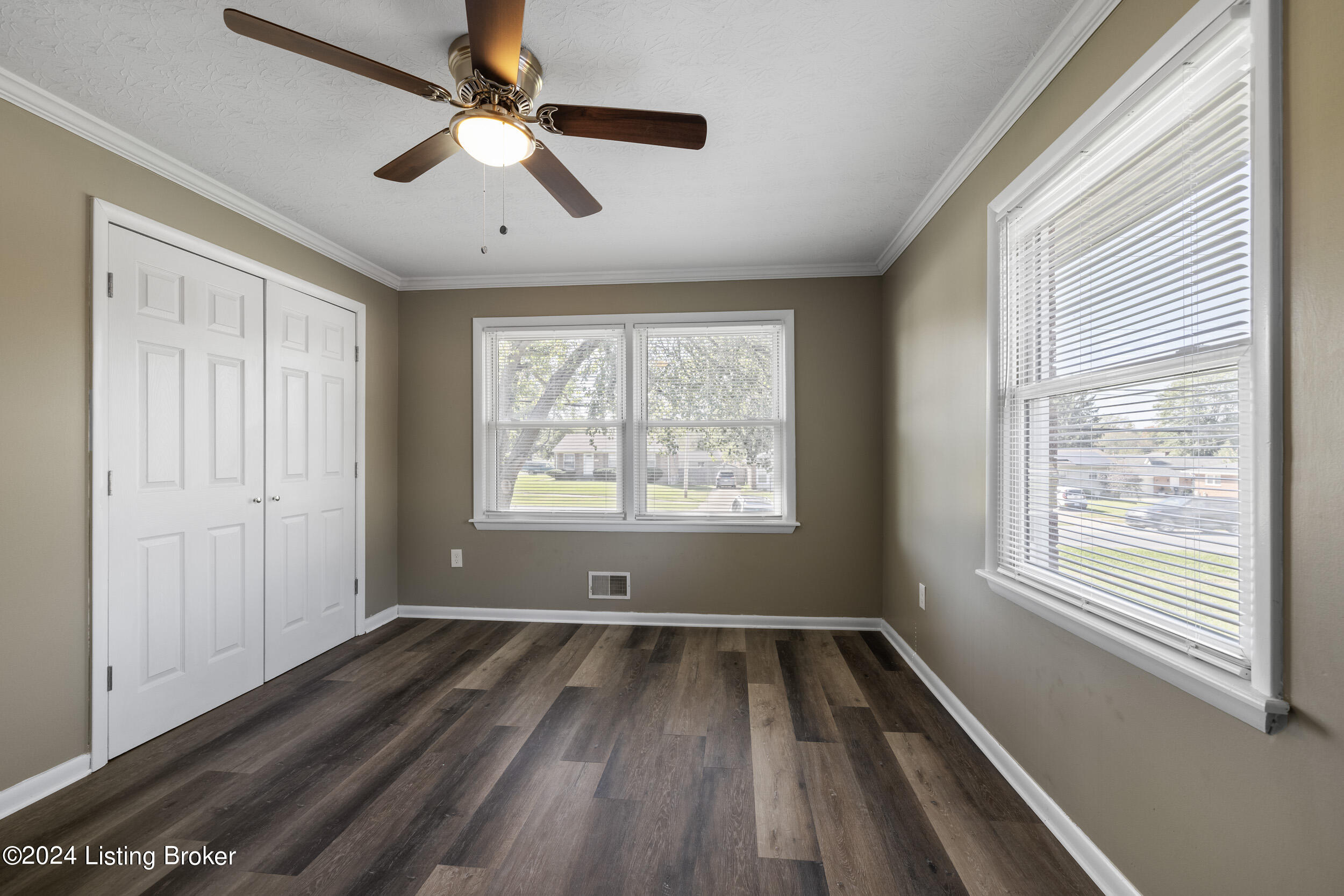 11504 Deering Road Louisville, KY 40272 - Photo 20 of 38 LREP3385