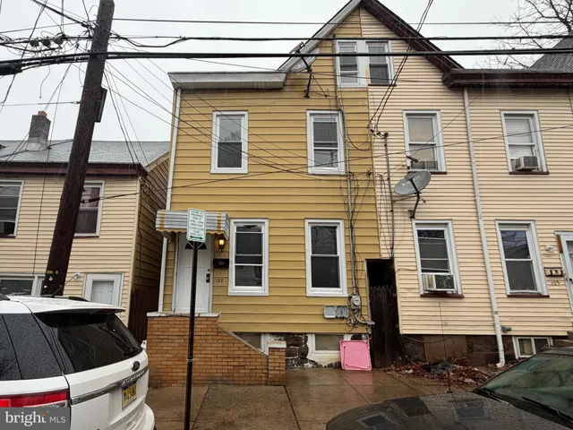 $3,000 | 122 Landing Street, Trenton, NJ 08611