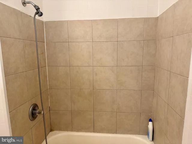 $3,000 | 122 Landing Street, Trenton, NJ 08611