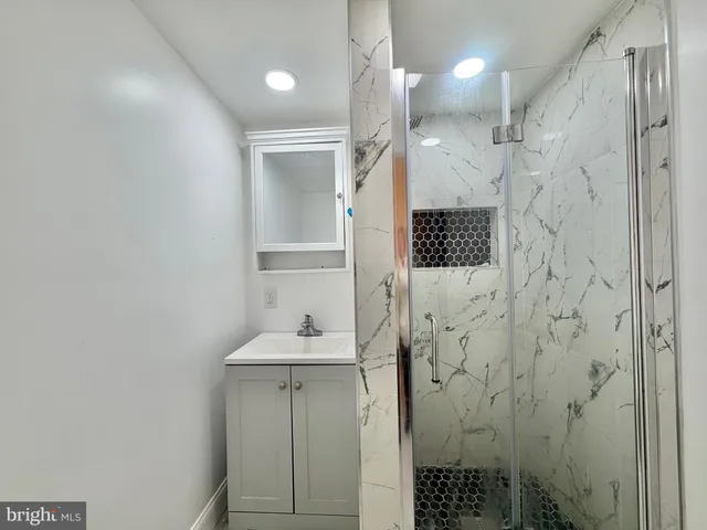 $3,000 | 122 Landing Street, Trenton, NJ 08611