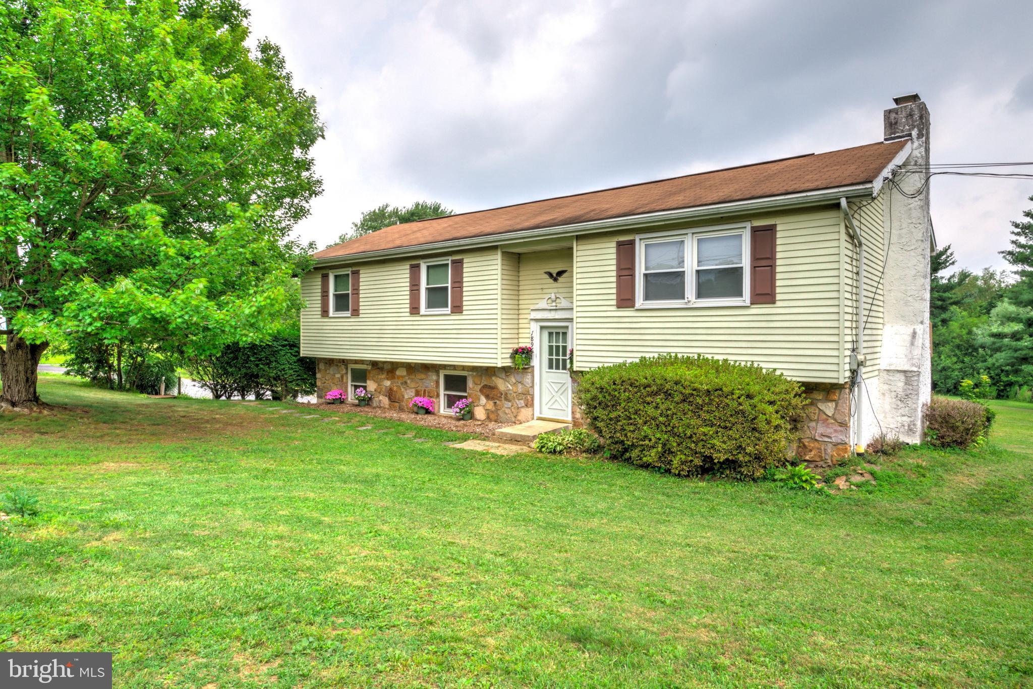 1896 Little Conestoga Road Elverson, PA 19520 - Photo 4 of 43 Gallery Image 4