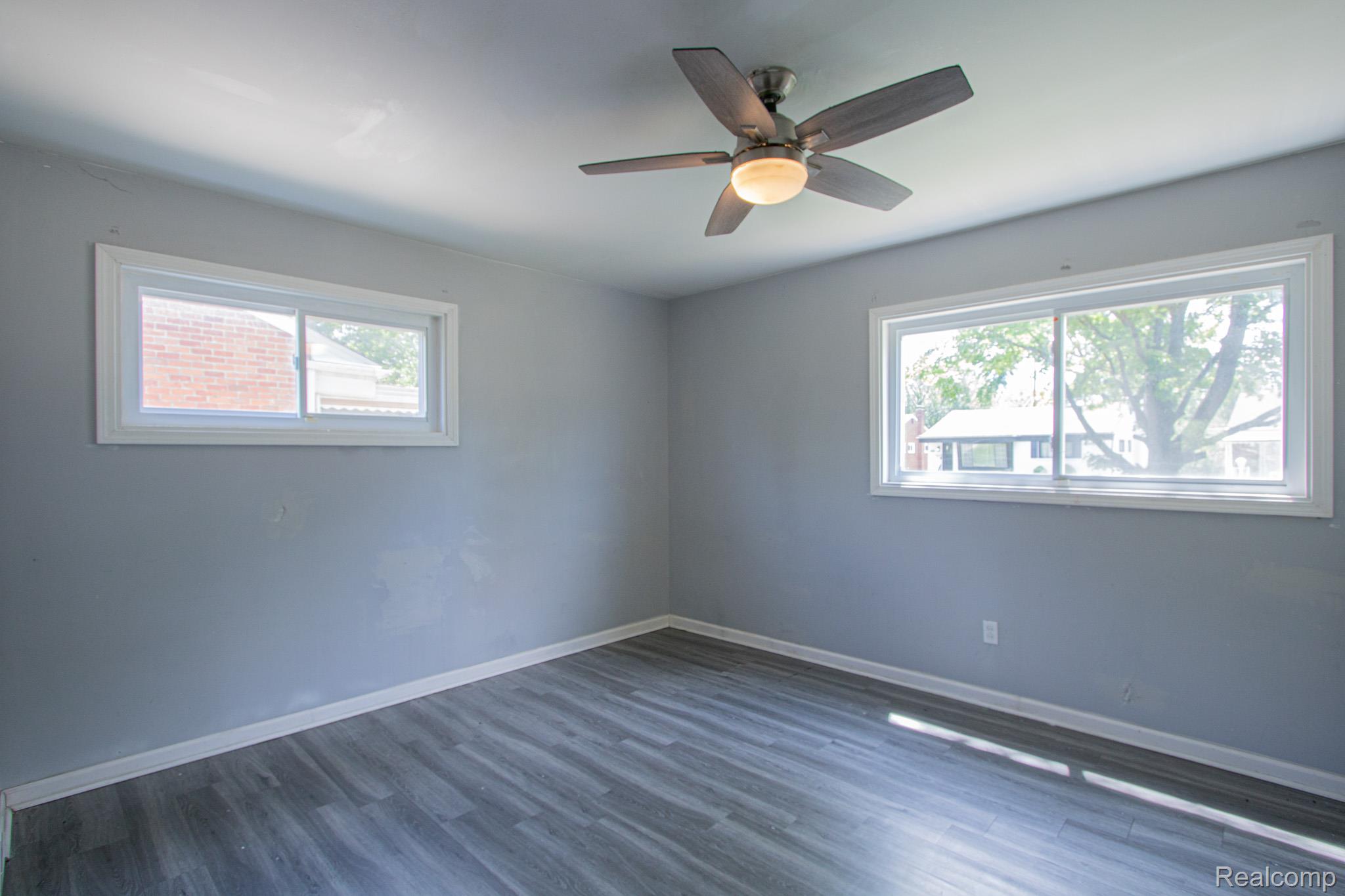 29864 Brooklane Street Inkster, MI 48141 - Photo 15 of 27 IMG_1872.jpg