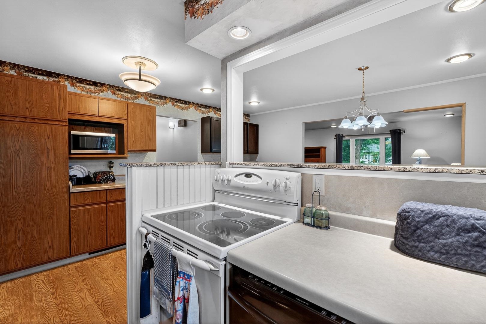 4313 School Madison, WI 53704 - Photo 23 of 56
