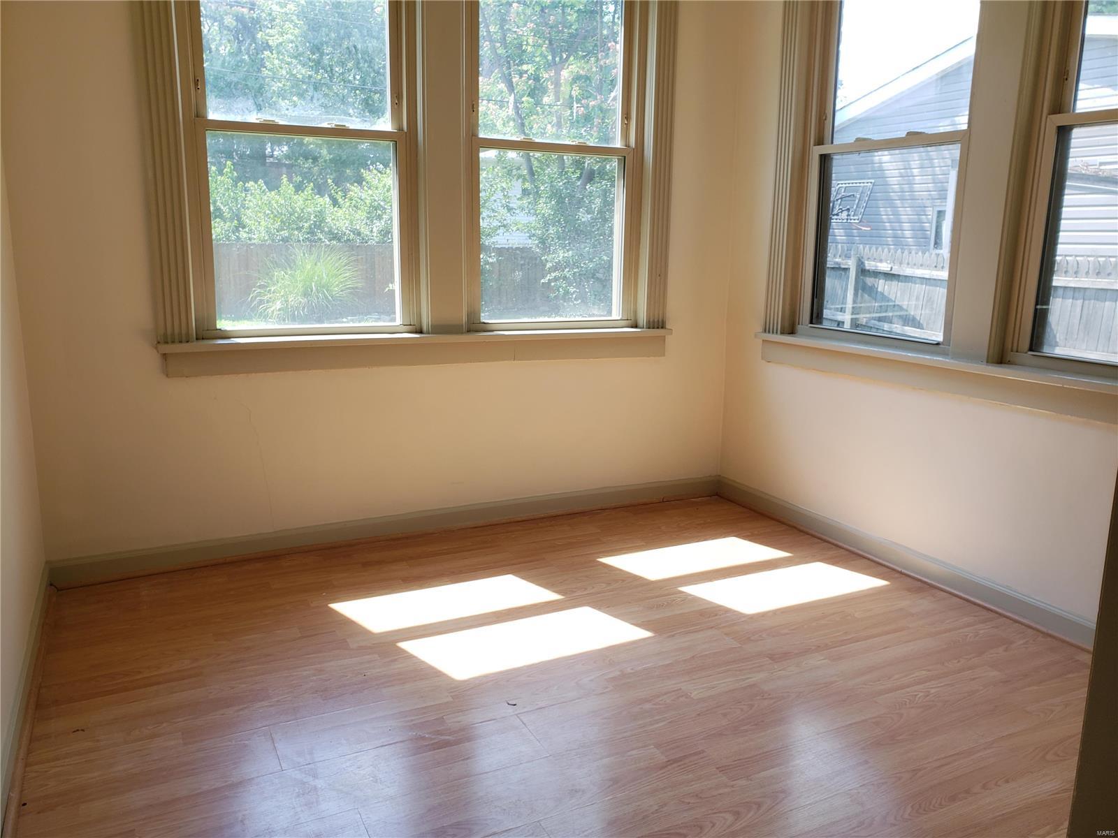 1713 Telegraph Road St. Louis, MO 63125 - Photo 7 of 9 Gallery Image 7