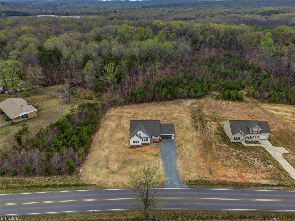 724 Dan Valley Road Madison, NC 27025 - Photo 3 of 30 Gallery Image 3