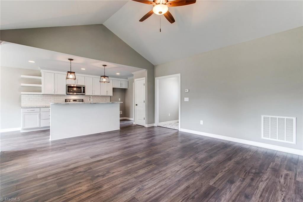 724 Dan Valley Road Madison, NC 27025 - Photo 10 of 30 Gallery Image 10