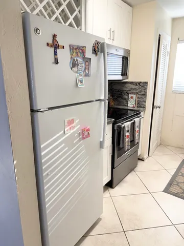 $1,250,000 | 308 Sombrero Beach Road, Unit 2 & 4, Marathon, FL 33050