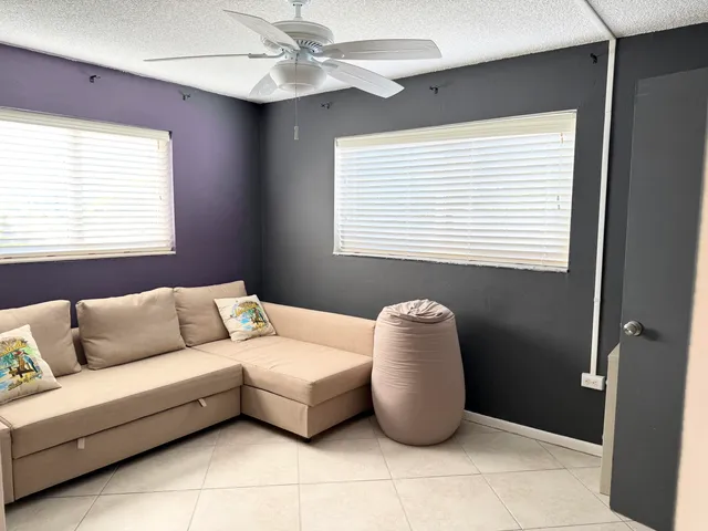 $1,250,000 | 308 Sombrero Beach Road, Unit 2 & 4, Marathon, FL 33050