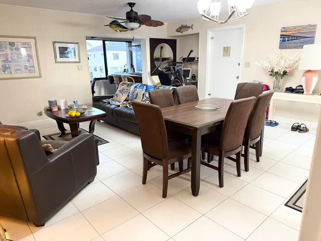 $1,250,000 | 308 Sombrero Beach Road, Unit 2 & 4, Marathon, FL 33050