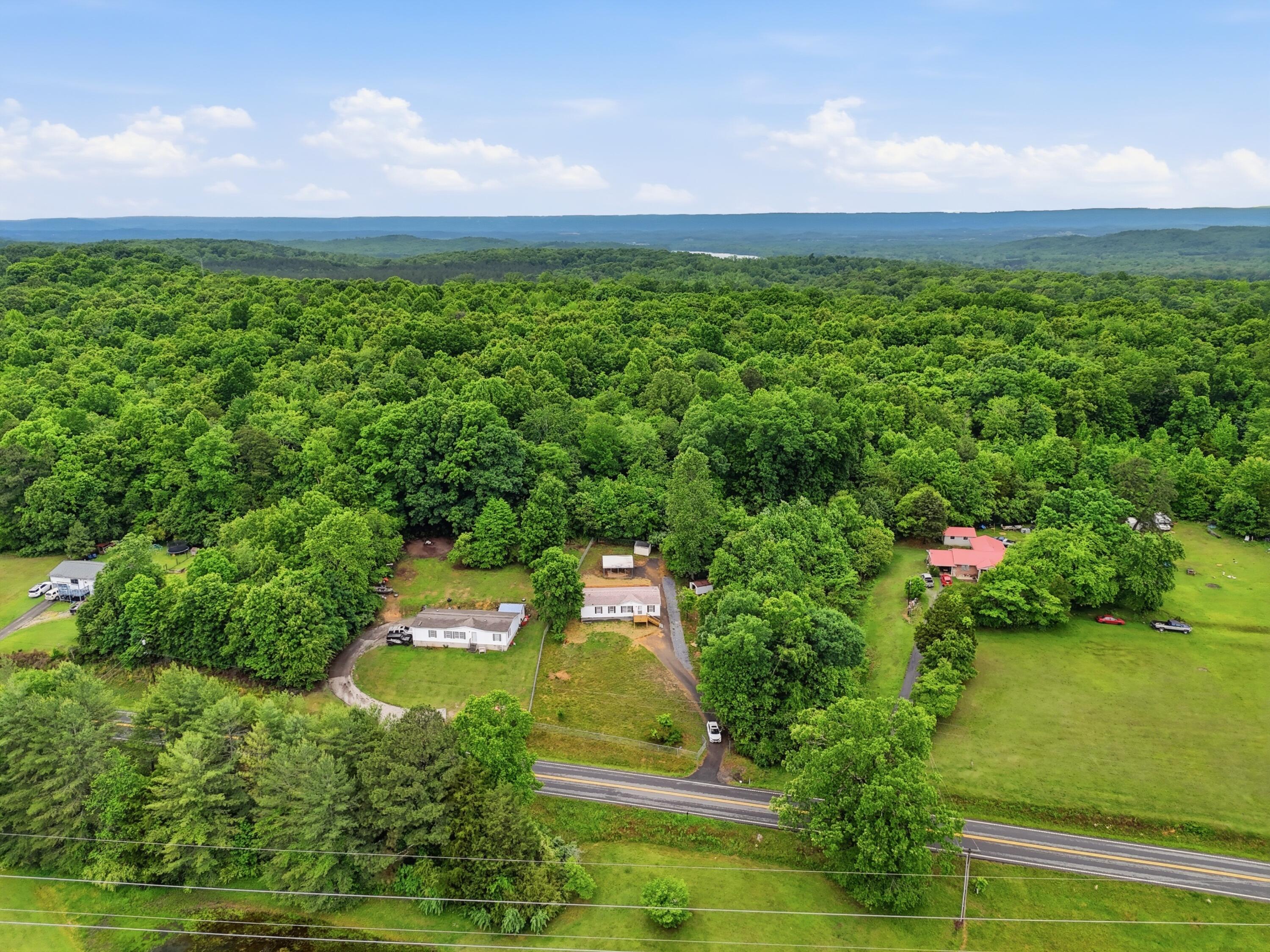 1301 River Road Decatur, TN 37322 - Photo 26 of 31 dji_20260507103941_0231_d