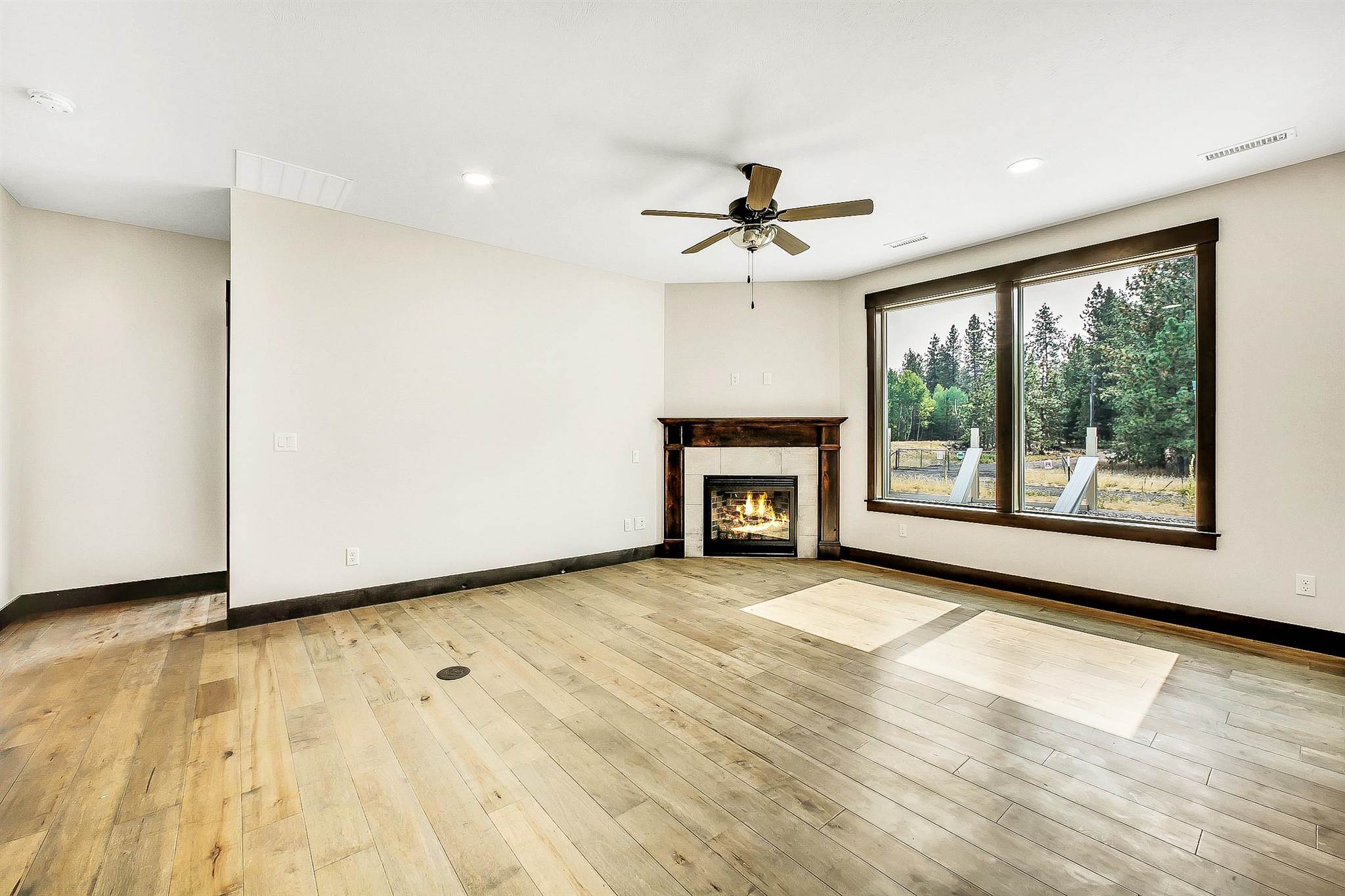922 East Handy Road Colbert, WA 99005 - Photo 6 of 20