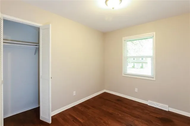 $1,705 | 5808 North Drury Avenue, Kansas City, MO 64119