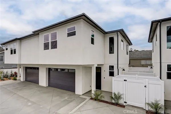$849,000 | 26016 Oak Street, Unit G, Lomita, CA 90717