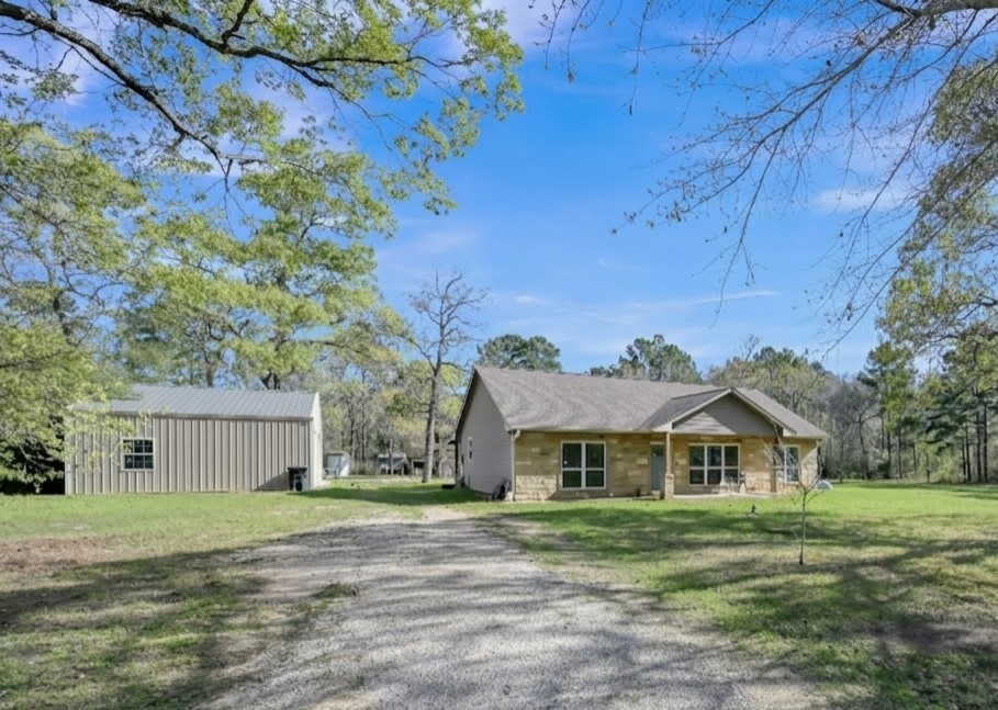 130 Cedar Court Magnolia, TX 77355 - Photo 2 of 26