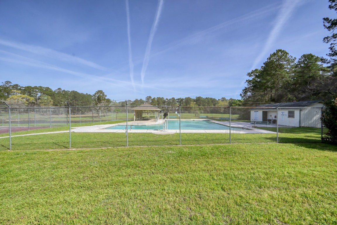 130 Cedar Court Magnolia, TX 77355 - Photo 23 of 26 Community Pool