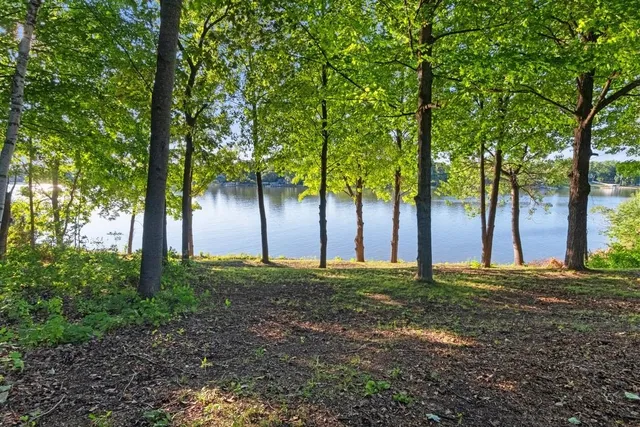 $799,900 | 2420 Old Plank Road, De Pere, WI 54115