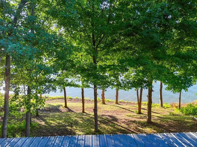 $799,900 | 2420 Old Plank Road, De Pere, WI 54115