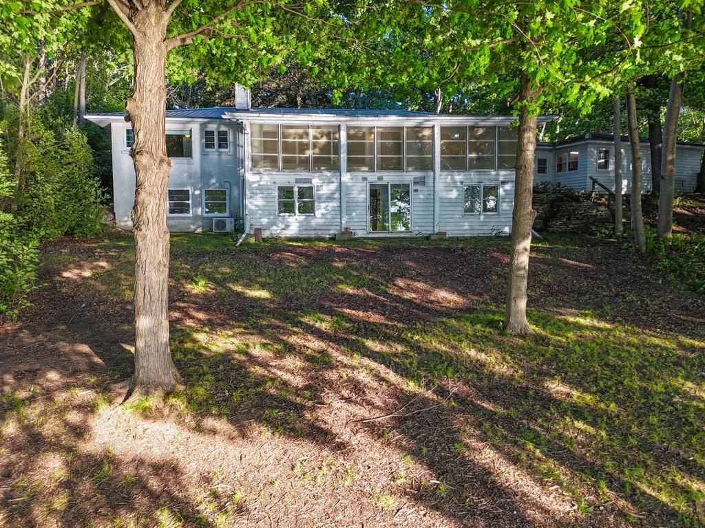 2420 Old Plank Road De Pere, WI 54115 - Photo 3 of 59