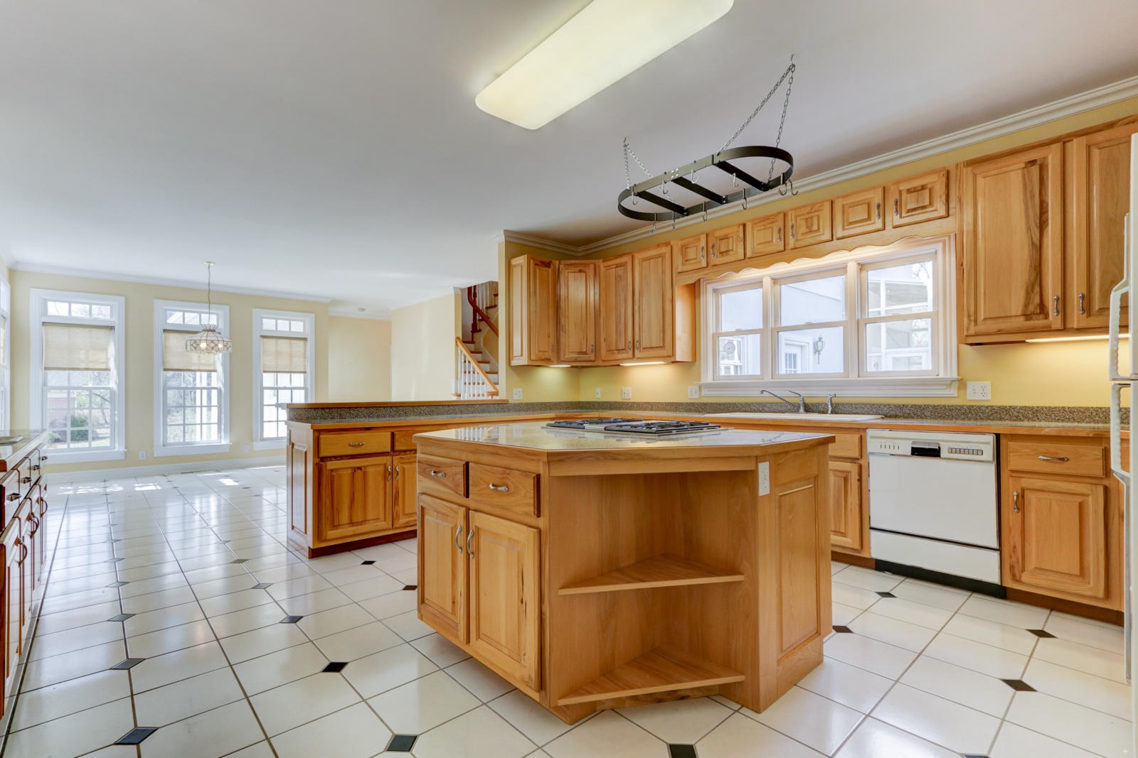 15 Raintree Place Oak Ridge, TN 37830 - Photo 15 of 39 Gallery Image 15