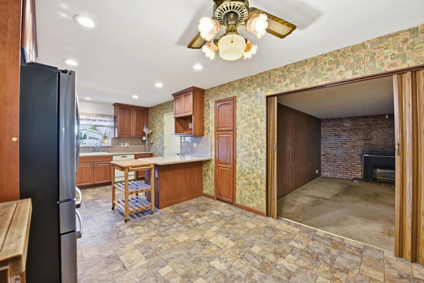 4588 Sloat Road Fremont, CA 94538 - Photo 12 of 38