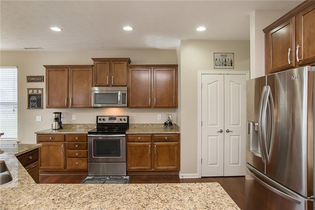14391 Milton Road Fishers, IN 46037 - Photo 8 of 24 Gallery Image 8
