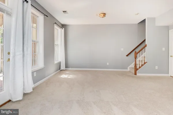 $3,300 | 18818 Silverwood Terrace, Leesburg, VA 20176