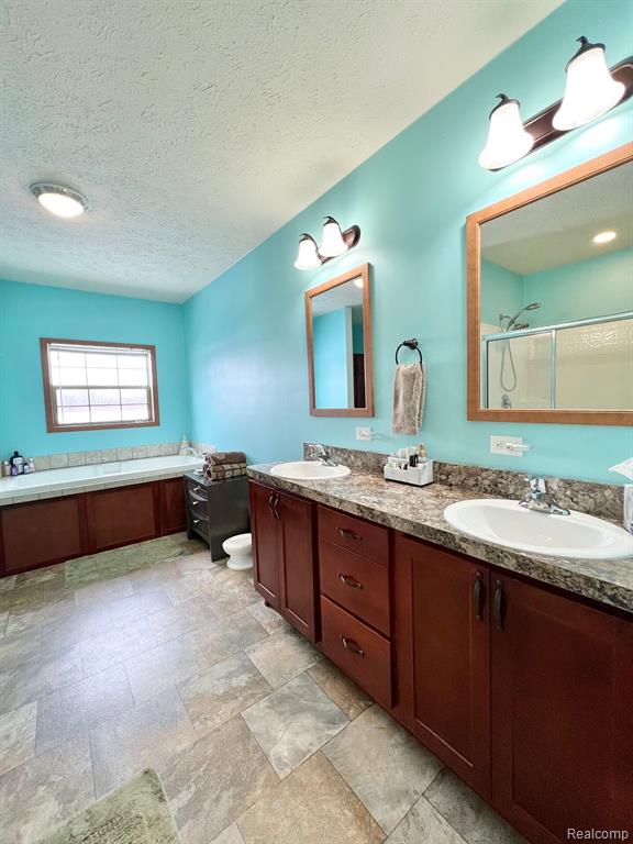 6021 State Road Fort Gratiot, MI 48059 - Photo 29 of 61