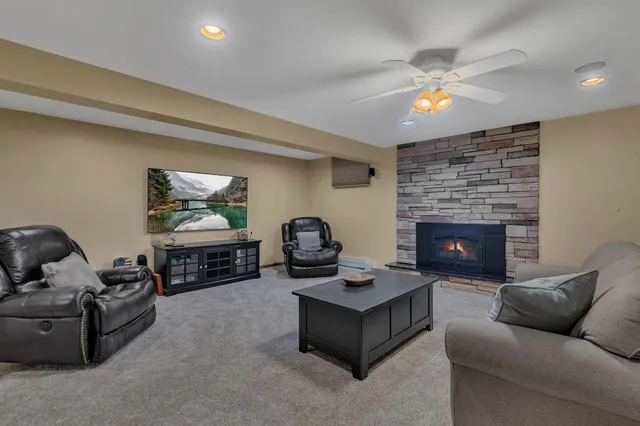 $455,000 | 2021 Hillcrest Drive, St. Cloud, MN 56303