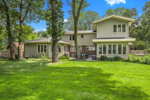 $455,000 | 2021 Hillcrest Drive, St. Cloud, MN 56303