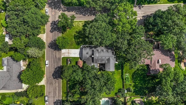 $455,000 | 2021 Hillcrest Drive, St. Cloud, MN 56303