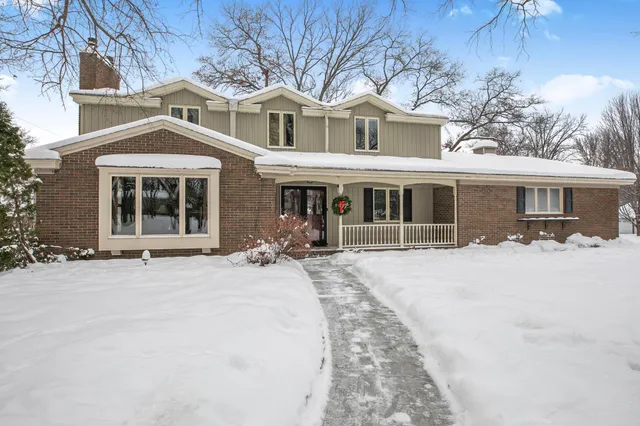 $455,000 | 2021 Hillcrest Drive, St. Cloud, MN 56303
