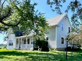$579,900 | N5439 County Rd C, Seymour, WI 54165