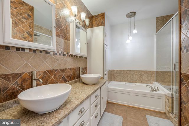 $701,000 | 5053 Minda Court, Alexandria, VA 22304