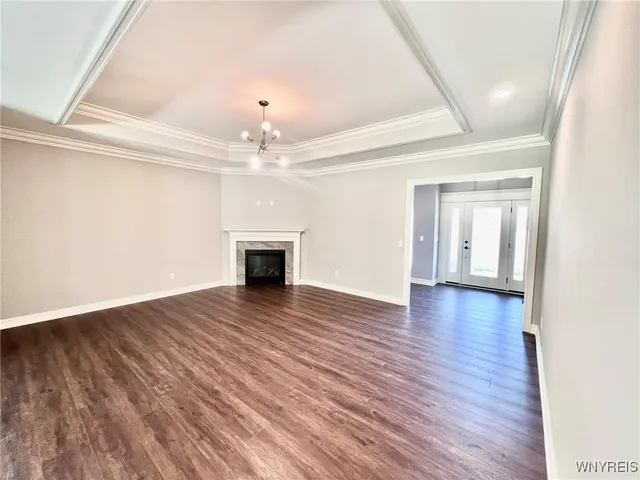 $699,900 | 7290 Woodhaven Drive, Lockport Town, NY 14094