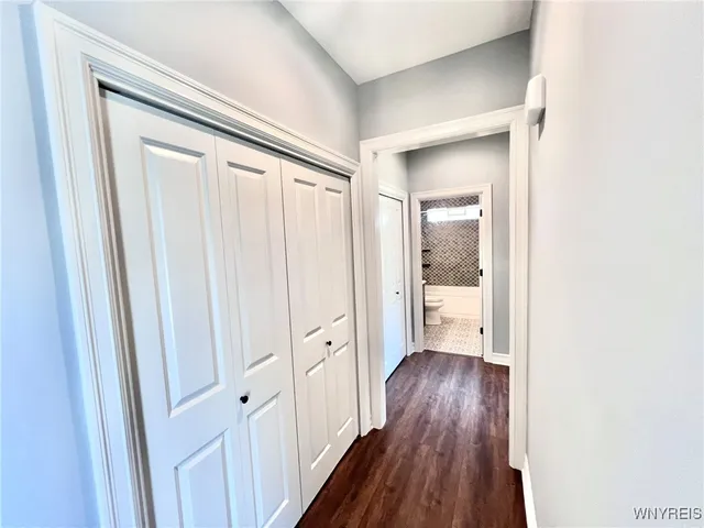 $699,900 | 7290 Woodhaven Drive, Lockport Town, NY 14094