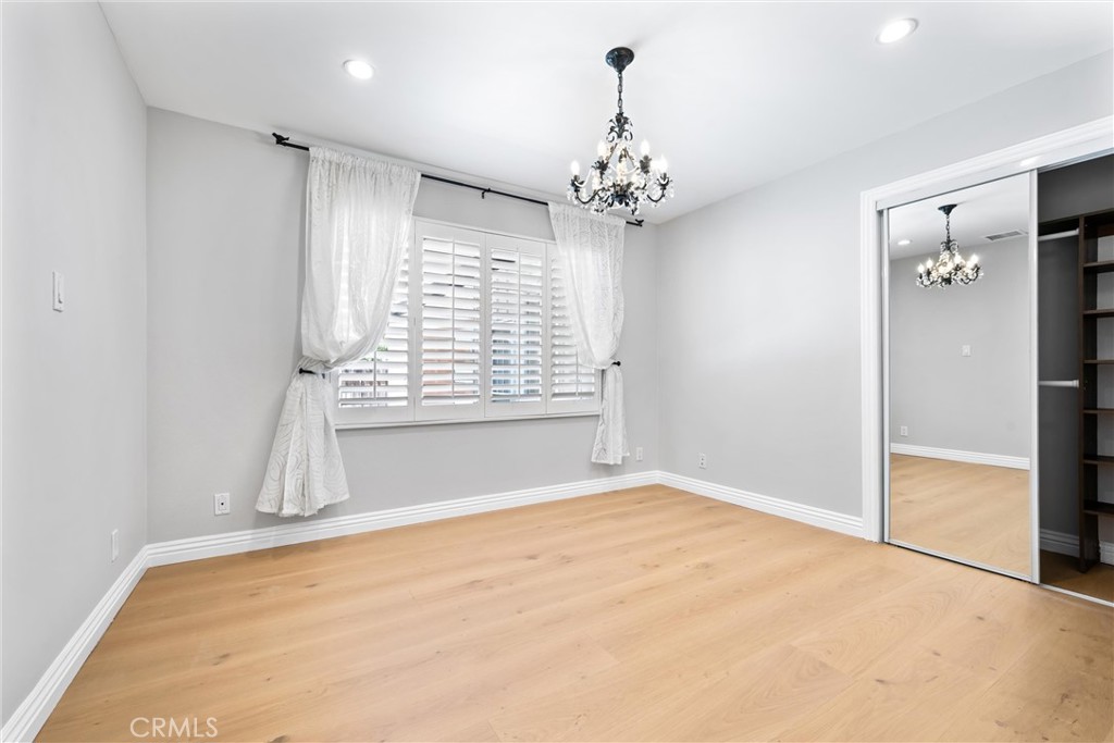 22959 Humming Bird Way Calabasas, CA 91302 - Photo 34 of 59 end room