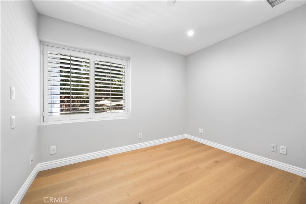 22959 Humming Bird Way Calabasas, CA 91302 - Photo 36 of 59