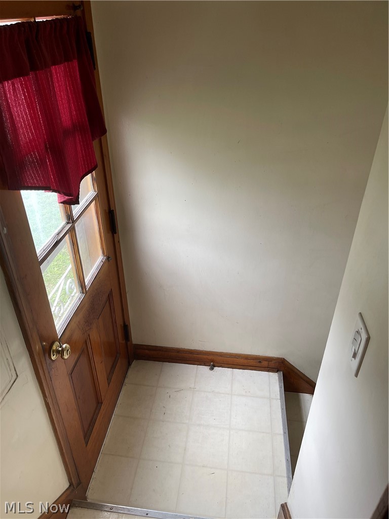 6171 Stanbury Road Parma, OH 44129 - Photo 18 of 22