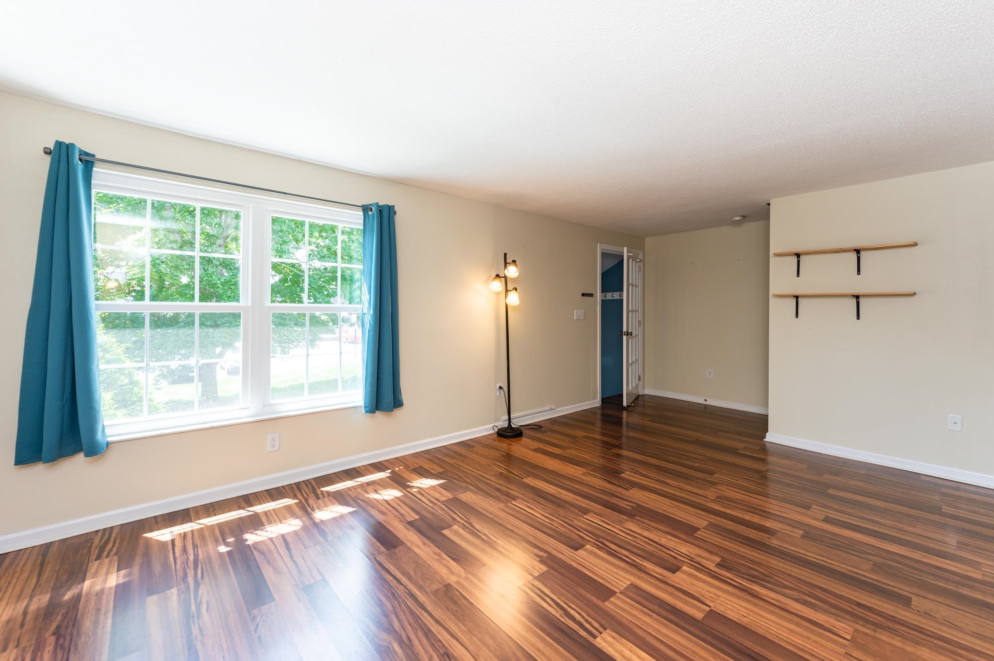 76 East Ridge Road Merrimack, NH 03054 - Photo 16 of 36 Gallery Image 16