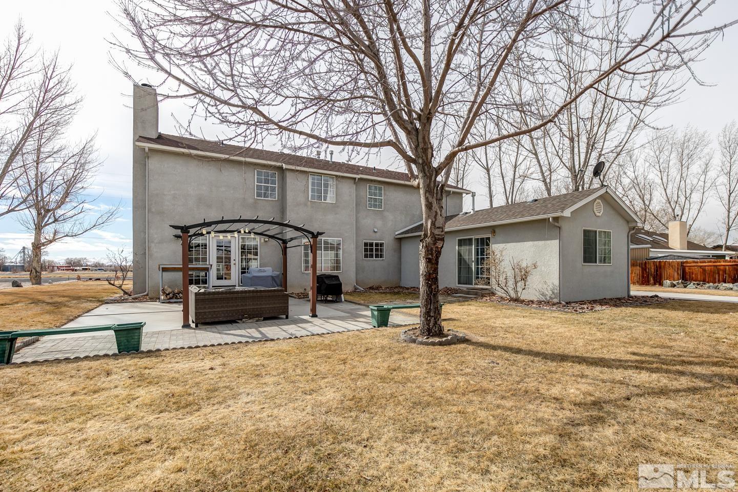 4170 Bottom Road Fallon, NV 89406 - Photo 35 of 38 a house that has a tree in front of it