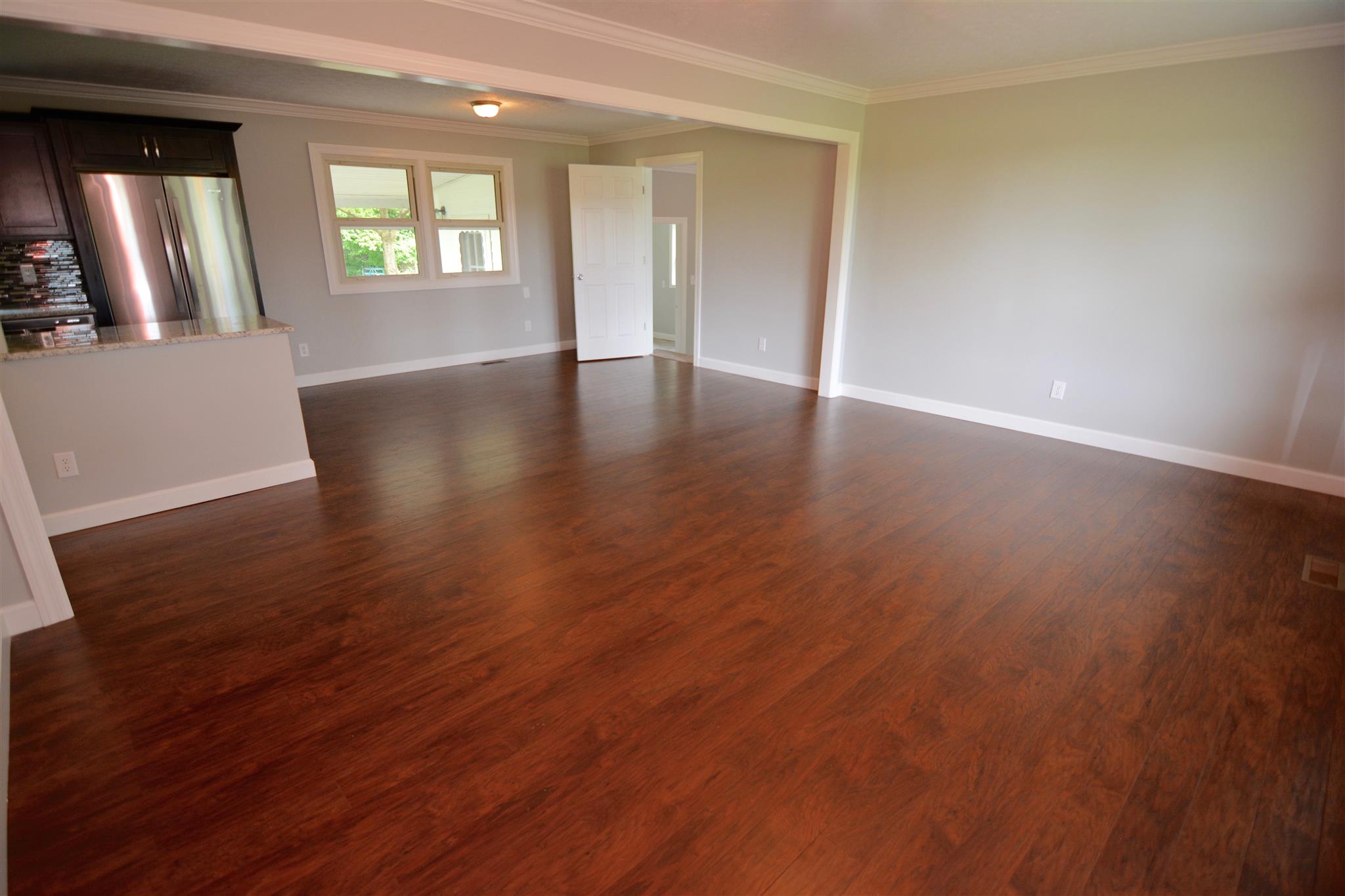 1020 Mt Vernon Road Bethpage, TN 37022 - Photo 3 of 17 Gallery Image 3