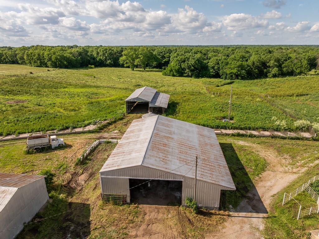 1637 Southwest County Road 1067 Butler, MO 64730 - Photo 14 of 92